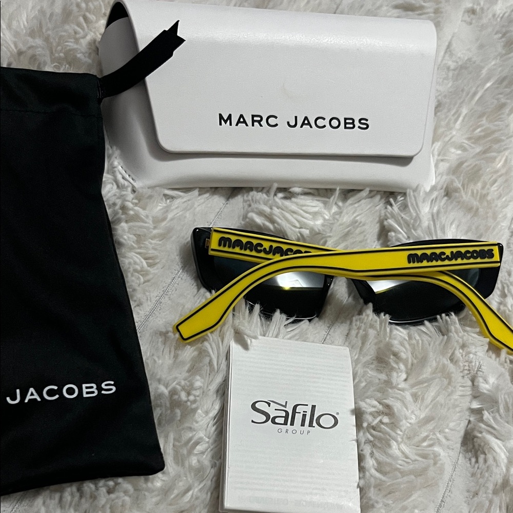 Brand New Marc Jacobs Sunglasses with Black Frame and Yellow Accents